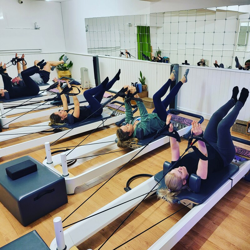 Privates - FLOWING BODY PILATES